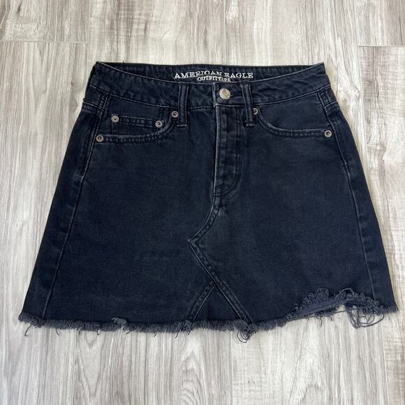 American Eagle Black Jean Denim Cut off Mini Skirt size Button Fly 00 - Picture 1 of 8